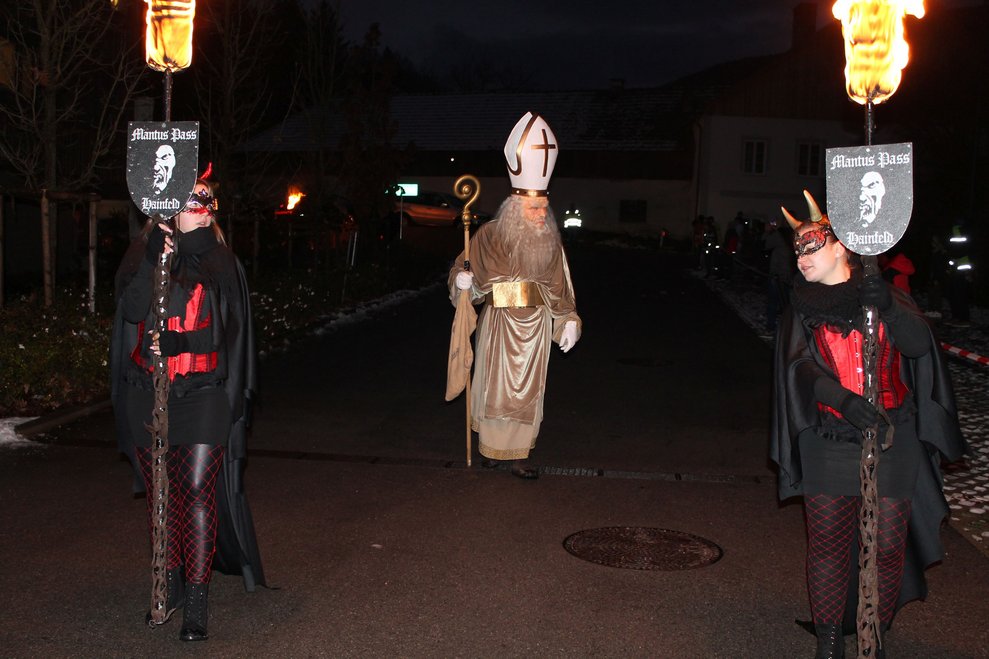 Nikolaus
